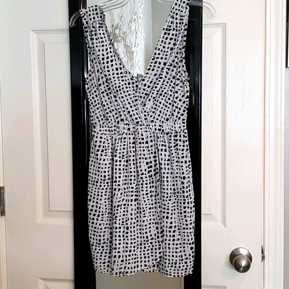 Black and White Mini dress